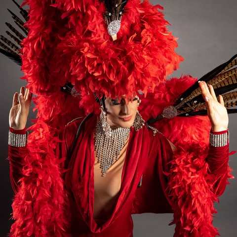 transformiste moulin rouge